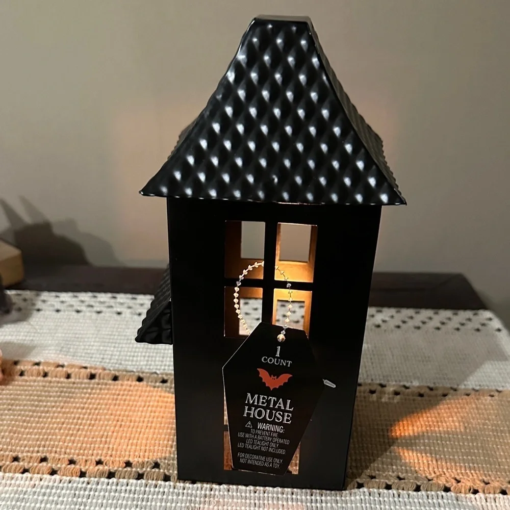 Metal Haunted House Tea Light Decor